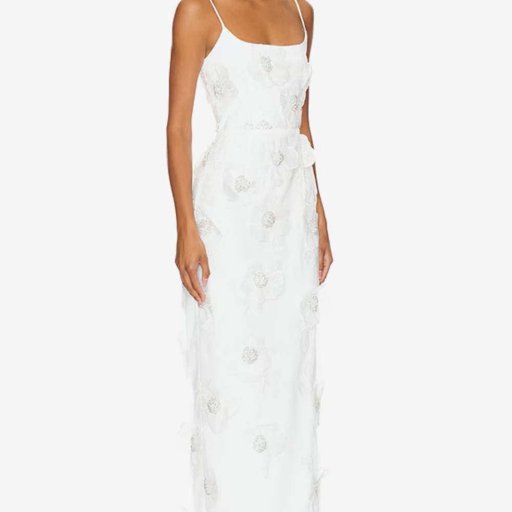 Elegant White Floral Dress